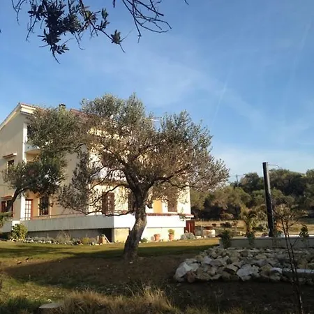 Petiva House Apartamento Banjol