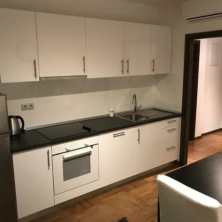 Petiva House Banjol